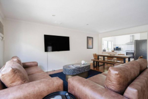 Seaford Escape - Simple Comforts, Perfect Location